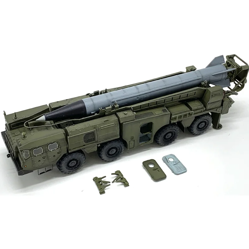 

Литой под давлением военный модель ракеты 1/72 военное оружие армии России модель ракетной установки Скад готовый продукт модель игрушка для...