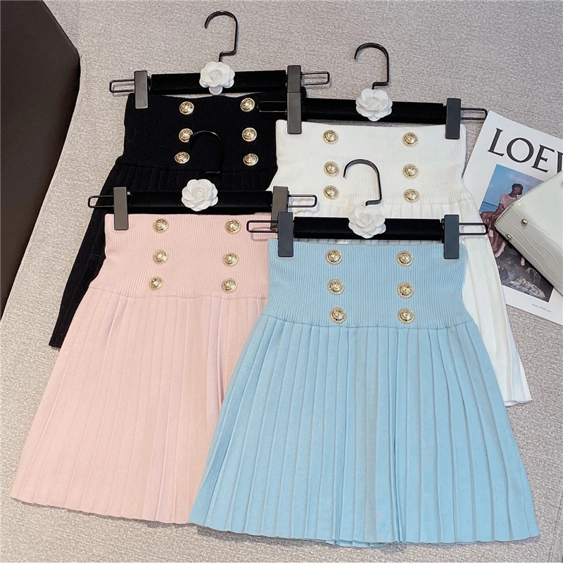 

High Quality Women Fashion Winter Elegant Temperament Ladies Sweet Cute Copper Buckle Pleated Knitted Mini Skirt