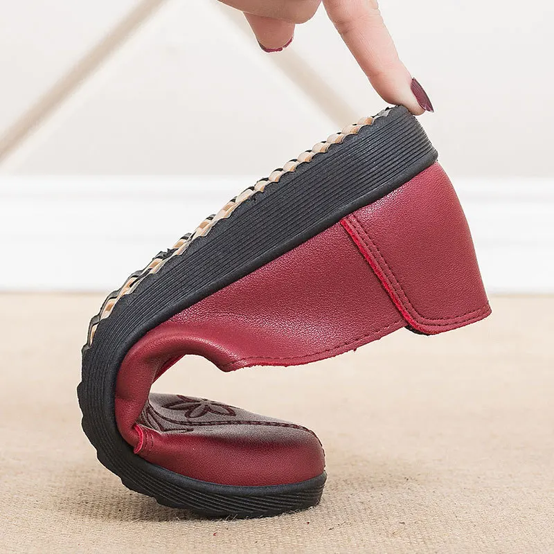 Leather Loafers Women Shoes Spring Summer Women Casual Shoes Fashion Flower Loafers Mocasines Soft Sole Female Flats Shoes