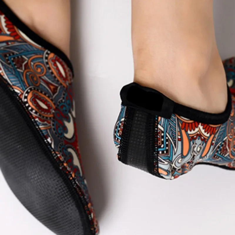 

Professional Women Yoga Socks Printed Ultralight Anti-slip Anti-sweat Hosiery Footwear For Pilates Ballet Dance Sports Socks