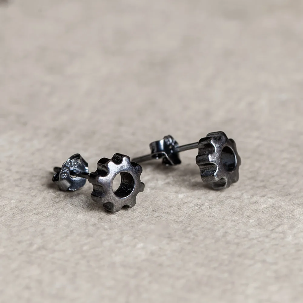 

Женские серьги-гвоздики из серебра 925 пробы, в стиле панк