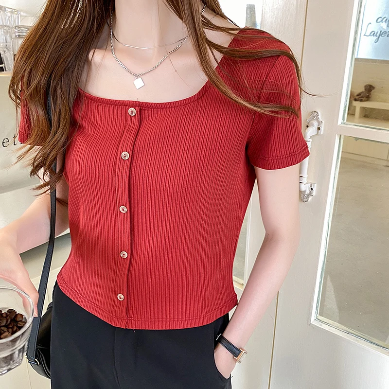 

Tops & Tees