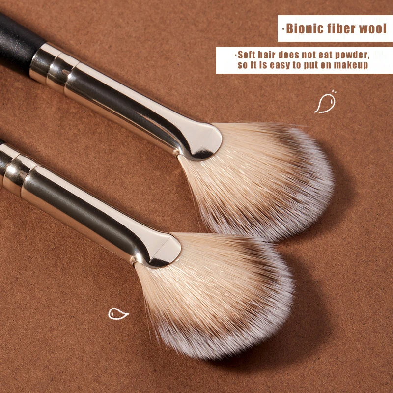 

1pc Black Single Blush Brush High Light&Loose Powder Brush Makeup Brush With Soft Fur Multifunction Beauty Tools For Face Makeup