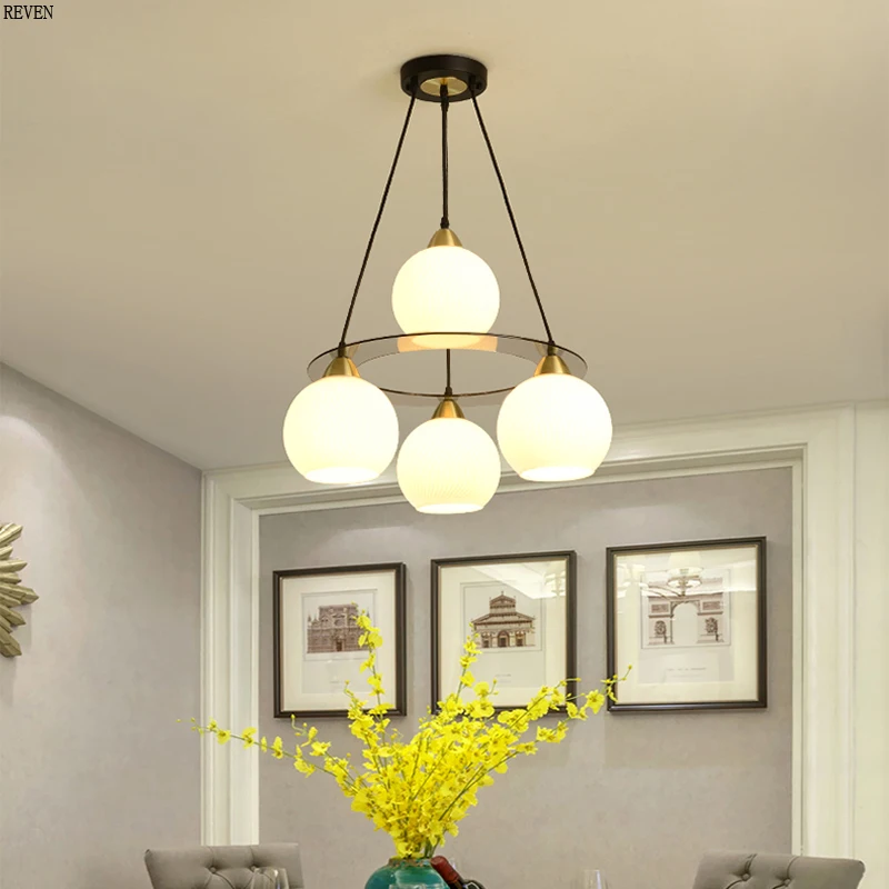 

Restaurant light simple modern creative Pendant Lights led glass lamp four head round dining room living room lamp bars lamp