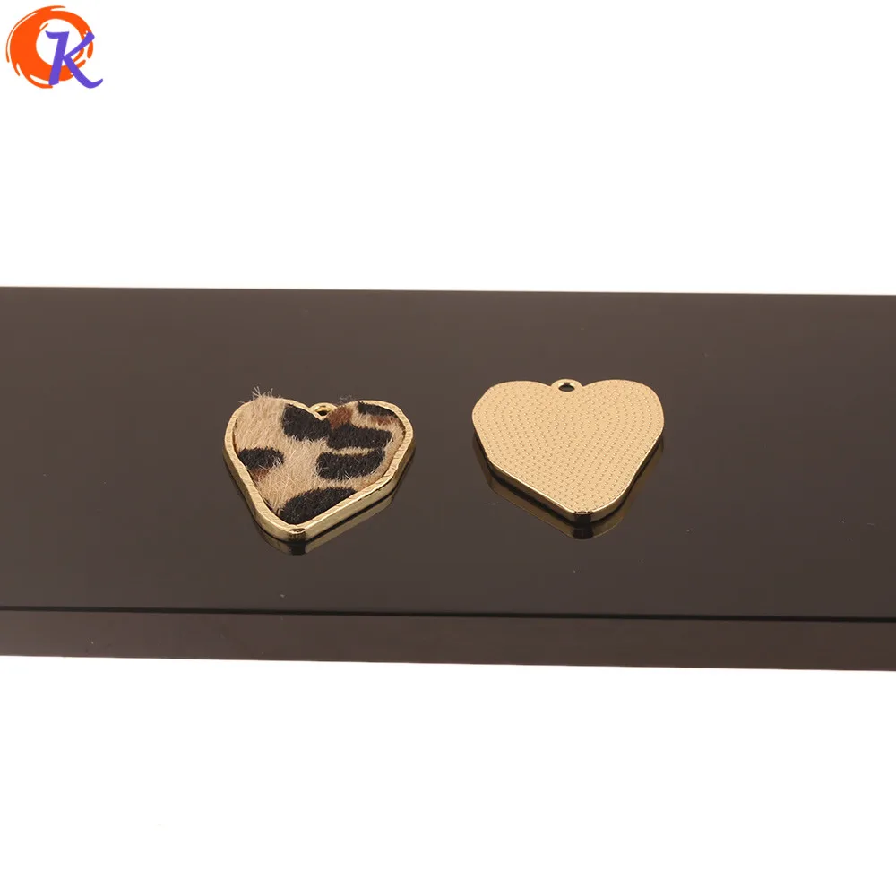 Сердечный Дизайн 50 шт 25*32 мм ювелирные аксессуары/DIY Изготовление/амулеты/форма сердца/леопардовый принт эффект/ручная работа/застежки для сережек