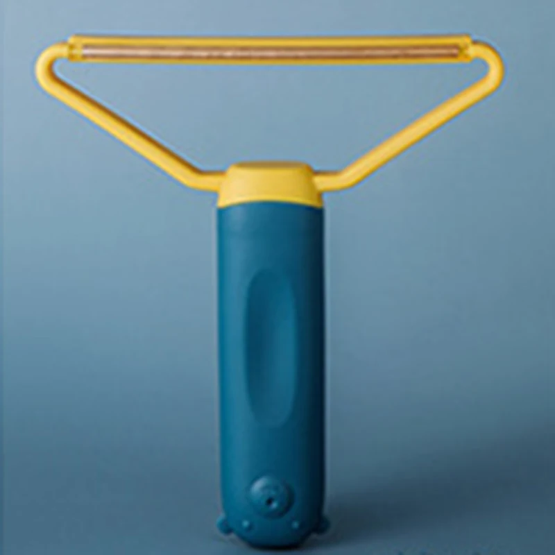 

Двустороннее приспособление для удаления волос с одежды, из меди и полипропилена