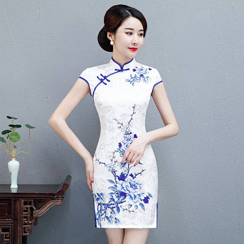 Черное Красное китайское традиционное платье женское шелковое атласное cheongsam винтажное Ципао с коротким рукавом длинное платье с цветами плюс - Цвет: color9