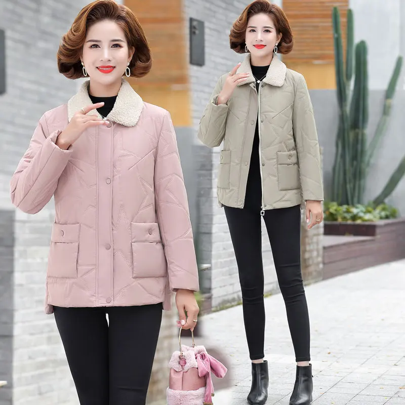 

Парка из меха ягненка с отворотом, хлопковые пальто, женская куртка для женщин среднего возраста, зимняя плотная элегантная одежда из барха...