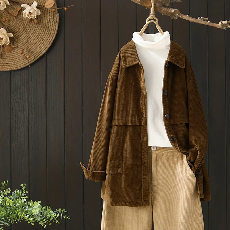 Ветровка женская средней и длинной осенней длины до колена с длинным рукавом