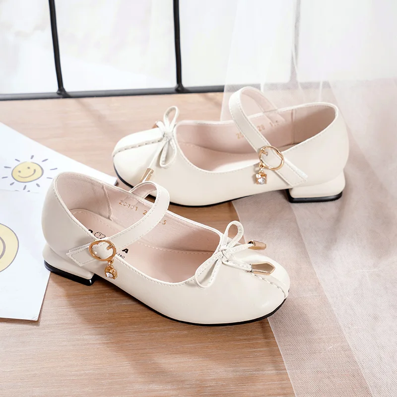 

Girls Leather Shoes Children's Princess Bow-knot Shoes Girls Soft Sole Non-slip Flats Kids Fashion In with Patent Leather Shoes