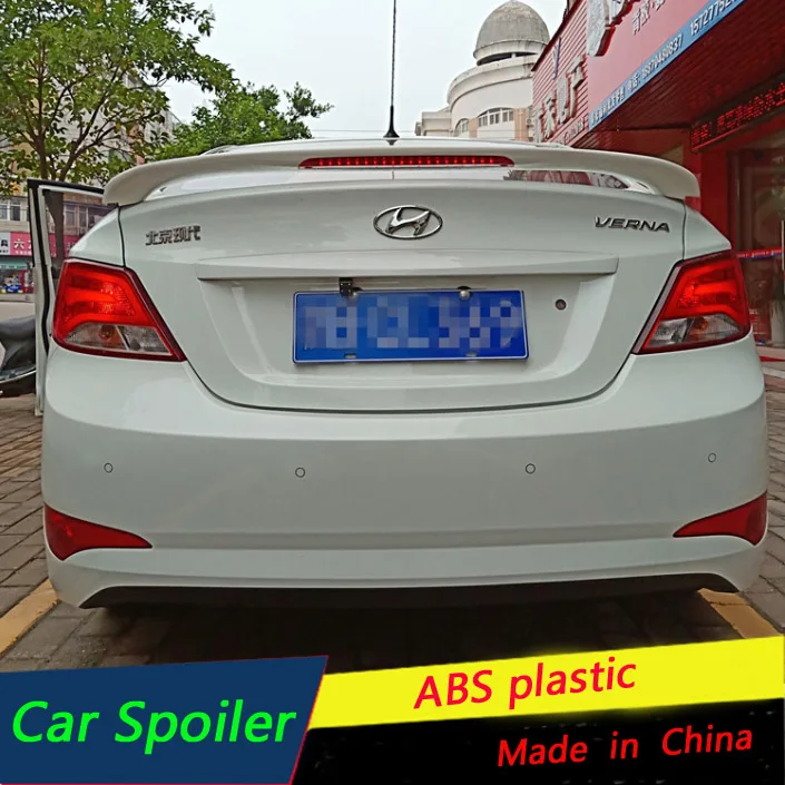Для Hyundai Verna спойлер со светодиодным светильник ABS Материал заднее крыло