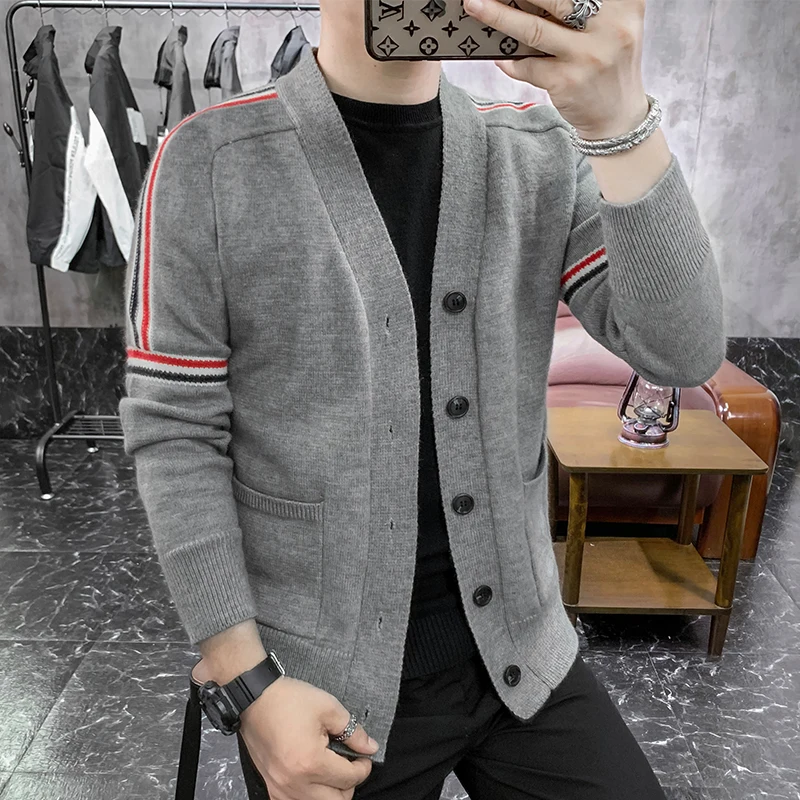 Brand Clothing Men's Sweater Cardigan Korean Casual Coat Elegant Men Sweater Autumn Coat Trend Hombre Men Slim Fit knit Jackts