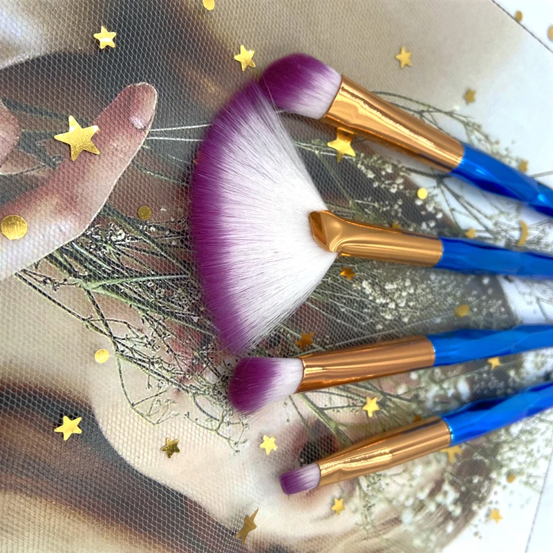 

ZZDOG 4Pcs Beauty Tools Eyeshadow Brush Cosmetic Tools Unicorn Crafts Level Make Up Brush Set Luxury Spiral Handle Soft Optional