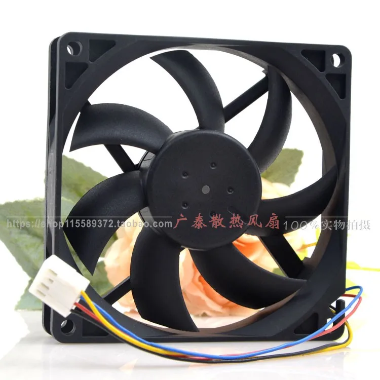 

Delta 9 9020 12V 0.36A Double Ball 4-Pin PWM Temperature Control CPU Cooling Fan AFB0912HHD