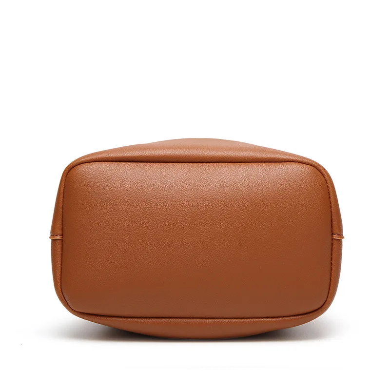 

Classic Solid Color Bucket Bags For Women 2020 Luxury Designer Quality Leather Shoulder Bag Fashion Tassel Female Handbags Purse