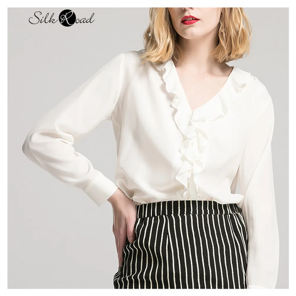 Женская рубашка с рюшами Silviye белая однотонная шелковая v образным вырезом Модный