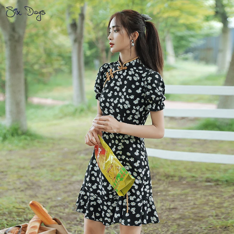 

Сексуальное вечернее платье из шифона русалка с принтом в виде ромашек для женщин, китайское платье-Ципао, Стиль летнее платье с коротким ру...