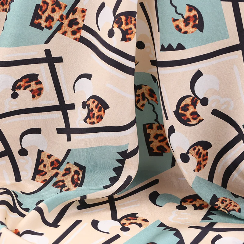 

114cm wide printed silk fabric meter 16mm breathable crepe de chine silk fabric draped dress fabric wholesale silk cloth