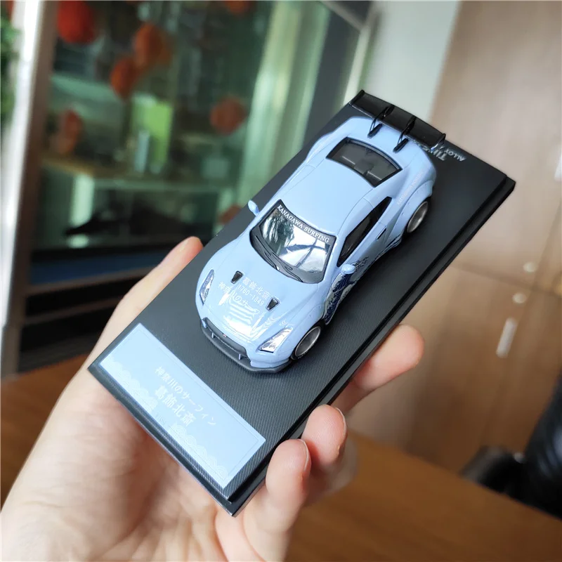 

TM 1/64 Nissan GTR R35 alloy simulation car model LB wide-body collection ornaments kids toys