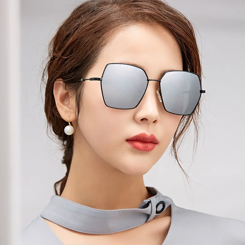 

Online celebrity with irregular polarized sunglasses female 2021 new polarized sunglasses female sunglasses