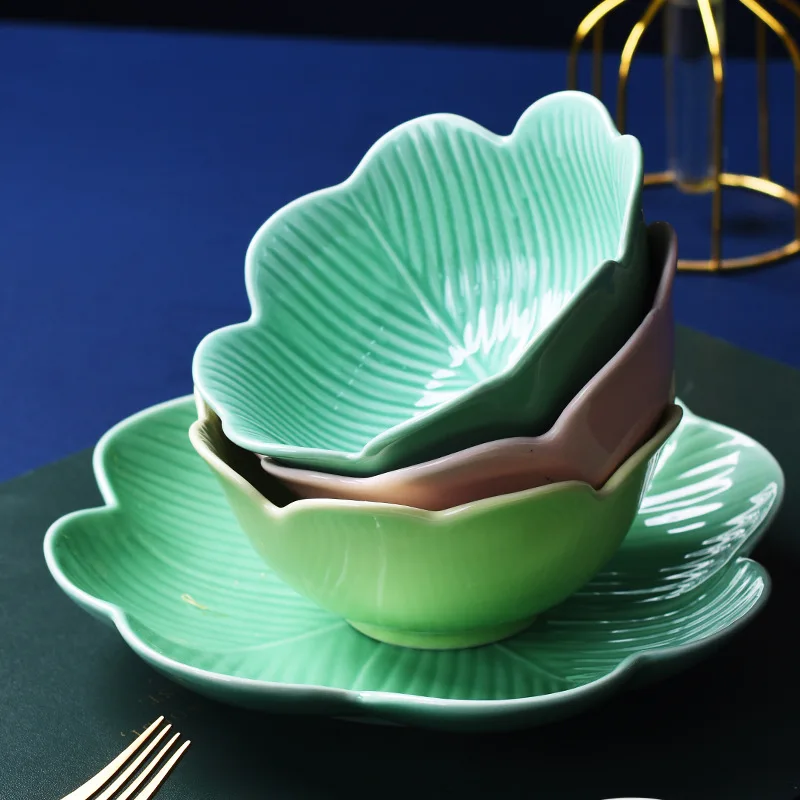 

Creative leaf-shaped tableware Home ceramic breakfast plate fruit salad dish net red soup deep