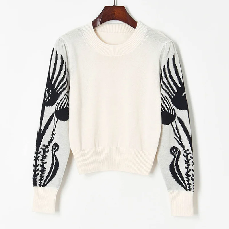 

Autumn Winter Black Sweater Fashion Women Round Neck Wing Jacquard PUllover Knitted Cropped Sweaters 2021 Runway Lady Jumper