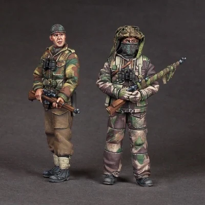 

Фигурка GK, модель из смолы 1/35, в разобранном и неокрашенном виде