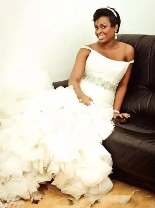 

Off The Shoulder Mermaid Wedding Dresses Sash Beads Ruffles Tiered Plus Size Wedding Dress Custom made African Bridal