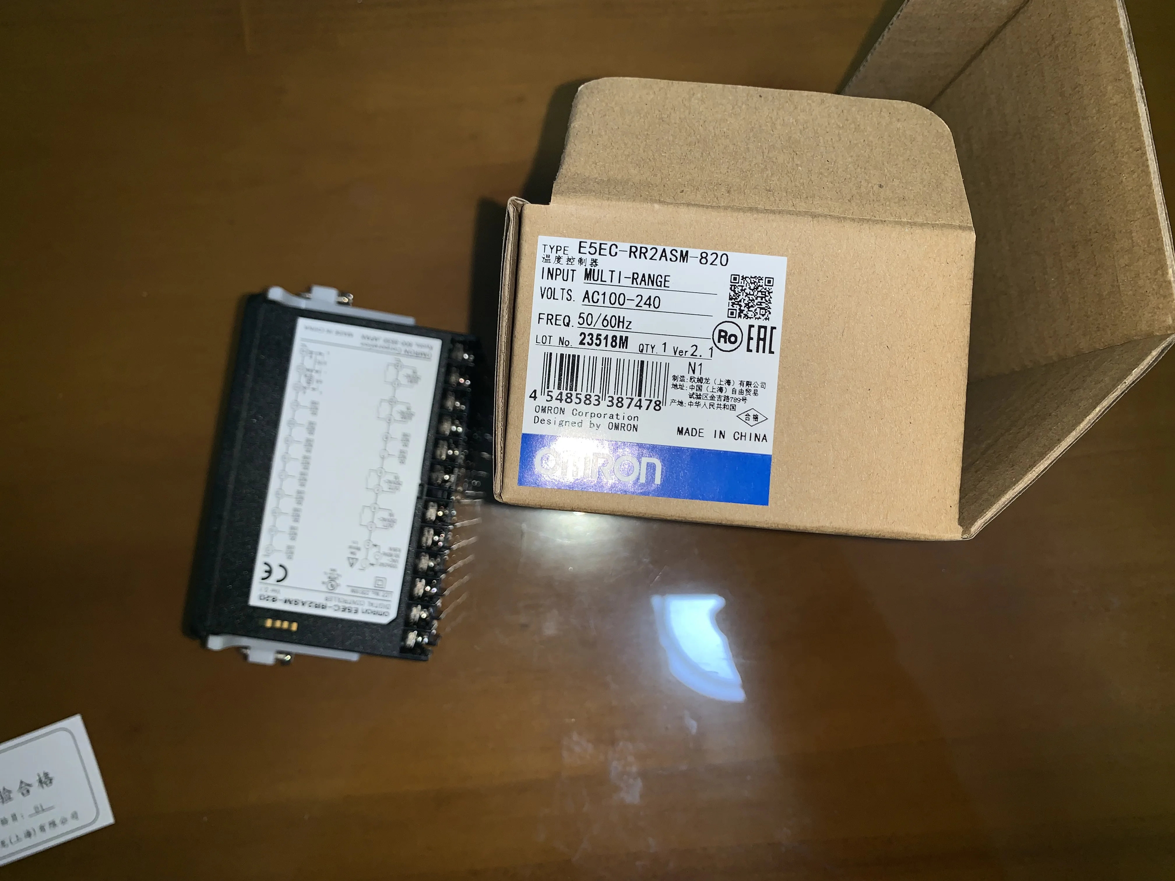 Оригинальный аутентичный Omron с термостатом стандартная фотография/стандартная