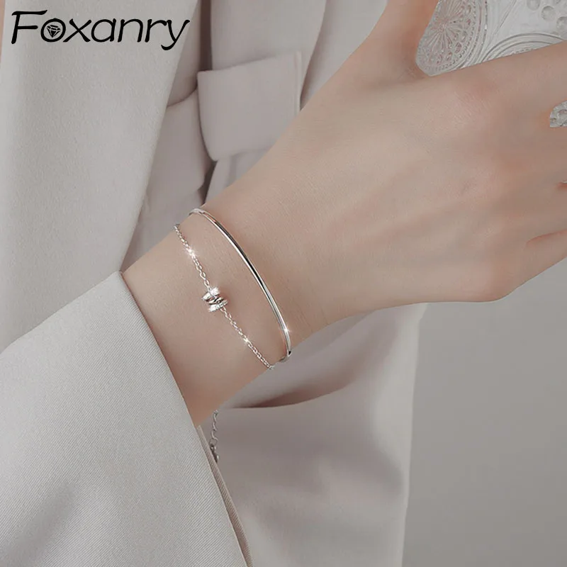 

FOXANRY Silver Color Bracelets for Women Trendy Elegant Charming Simple Design Sparkling Zircon Geometric Bride Jewelry