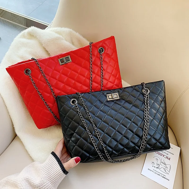

Wholesale Girls Solid Color Super Large Capacity Chain Lattice Shoulder Bag Women Shopping Big Casual Tote Armpit Handbags