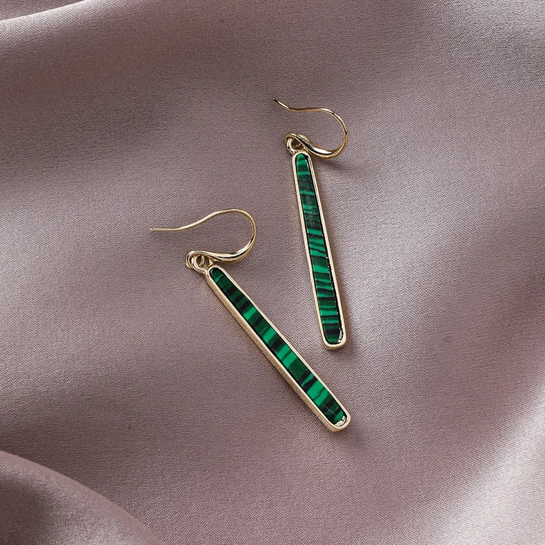 Женские акриловые серьги подвески простые зеленые длинные висячие