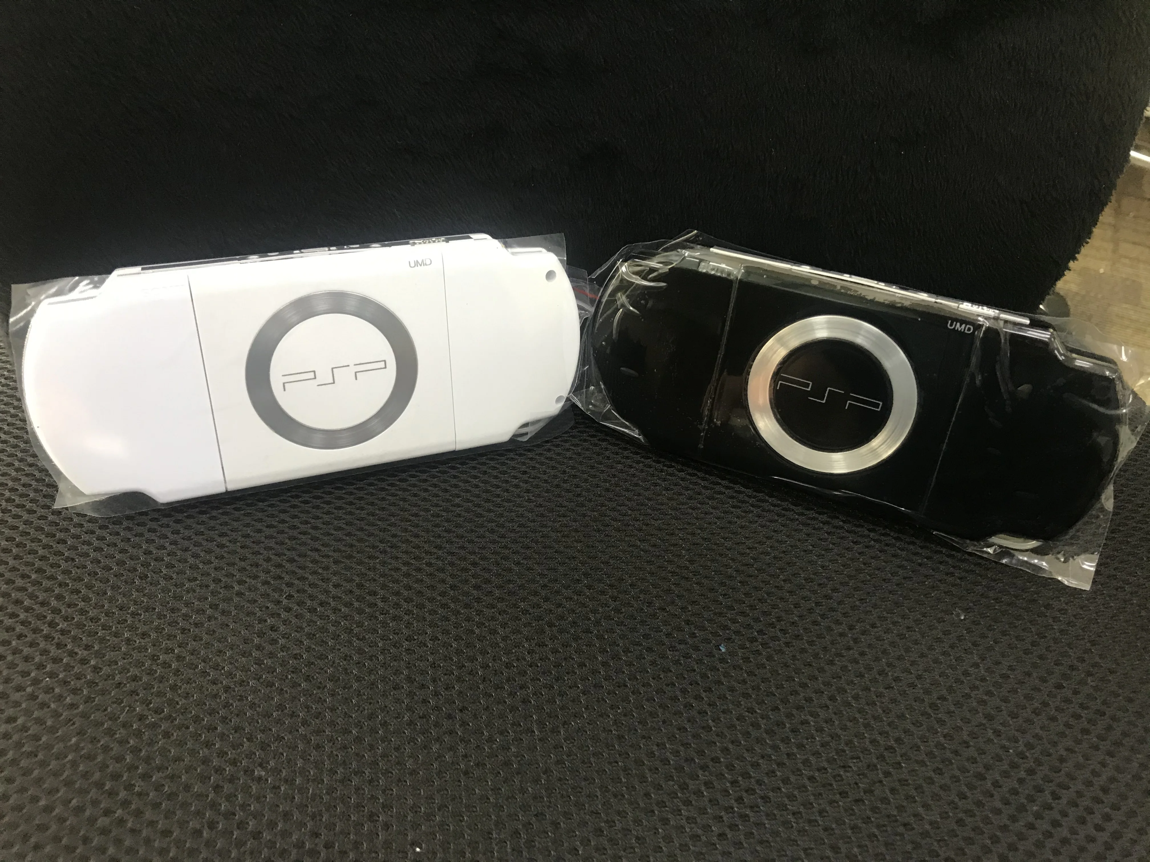 Черный/белый Цвет для Оборудование PSP 2000 2006 2008 2004 в виде ракушки игровой консоли