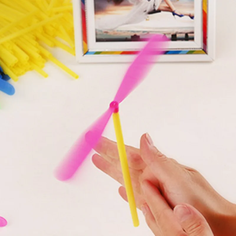 10 шт. Doraemon пластиковые стрекозы ассортимент Мини вертолет подарок игрушки