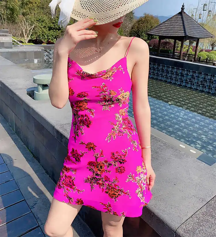 

MageBop, новинка 2020, повседневное мини-платье с рисунком Дамский модный цветок, высокой талией, открытой спиной, розово-красного цвета, на брете...