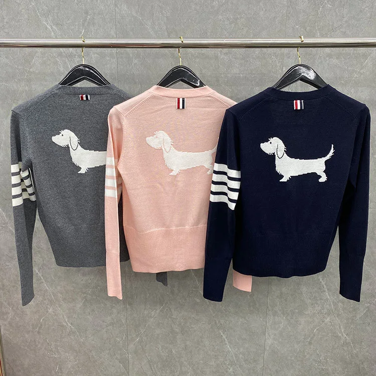 

Fashion 2021 Brand Sweaters Women Slim V-Neck Cardigan Clothing Wool Cotton Puppy Pattern Spring Autumn Casual Coat