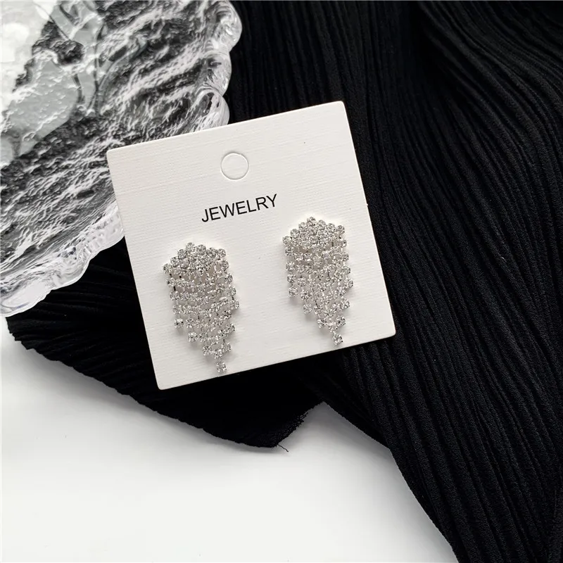 Металлические серьги с кисточками и кристаллами модный Джокер сверкающий