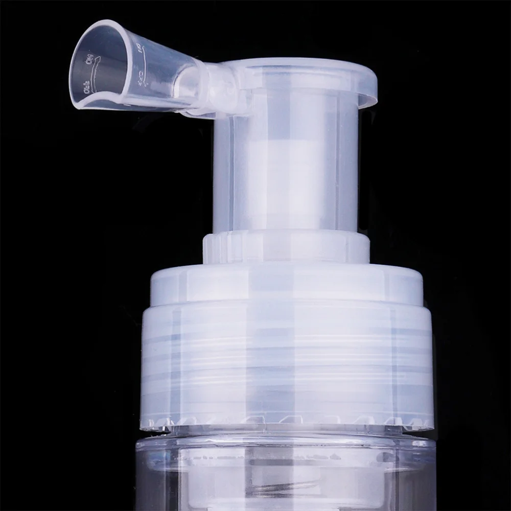 

1Pc 110ml Refillable Spray Bottle Portable Travel Bottle Hairdressing Tool Empty Bottle Container (Transparent)