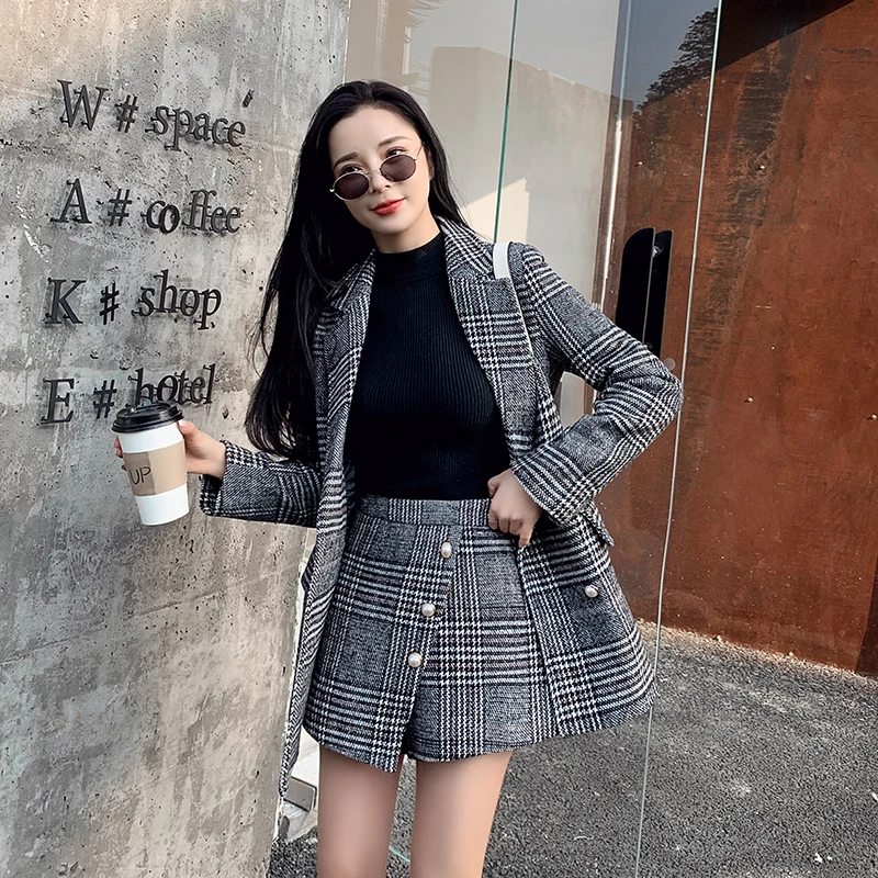 

JXMYY Fashion plaid suit women 2020 autumn and winter new casual woolen suit jacket + wide-leg shorts two-piece trend