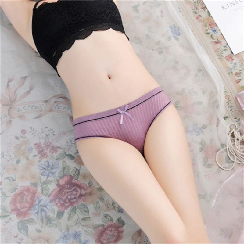 

Пикантное нижнее белье, женское нижнее белье, женские трусики, танга, стринги, прозрачные однотонные шелковые трусики-танга со спиральным у...