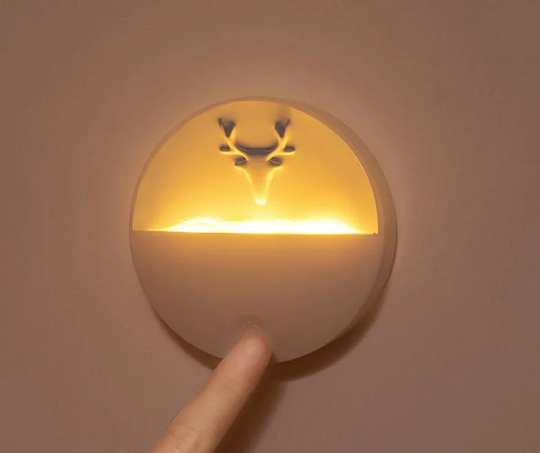 

Cartoon LED night light Fragrance lamp Simple and delicate LED light USB charge Bedroom use