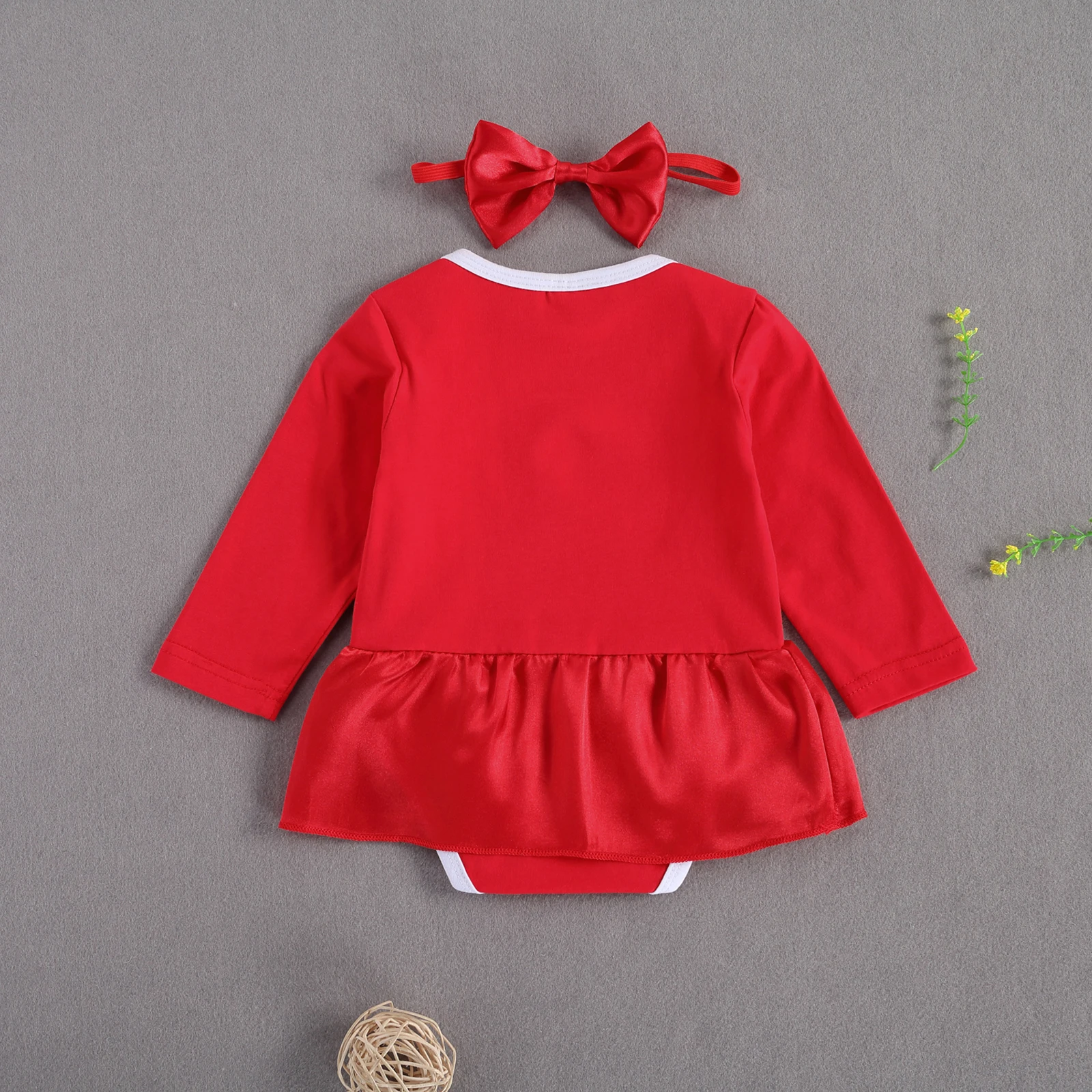 

SUNSIOM 2 Pcs Newborn Christmas Print Outfit Infant Long Sleeve Round Neck Rompers Dress + Bowknot Headband