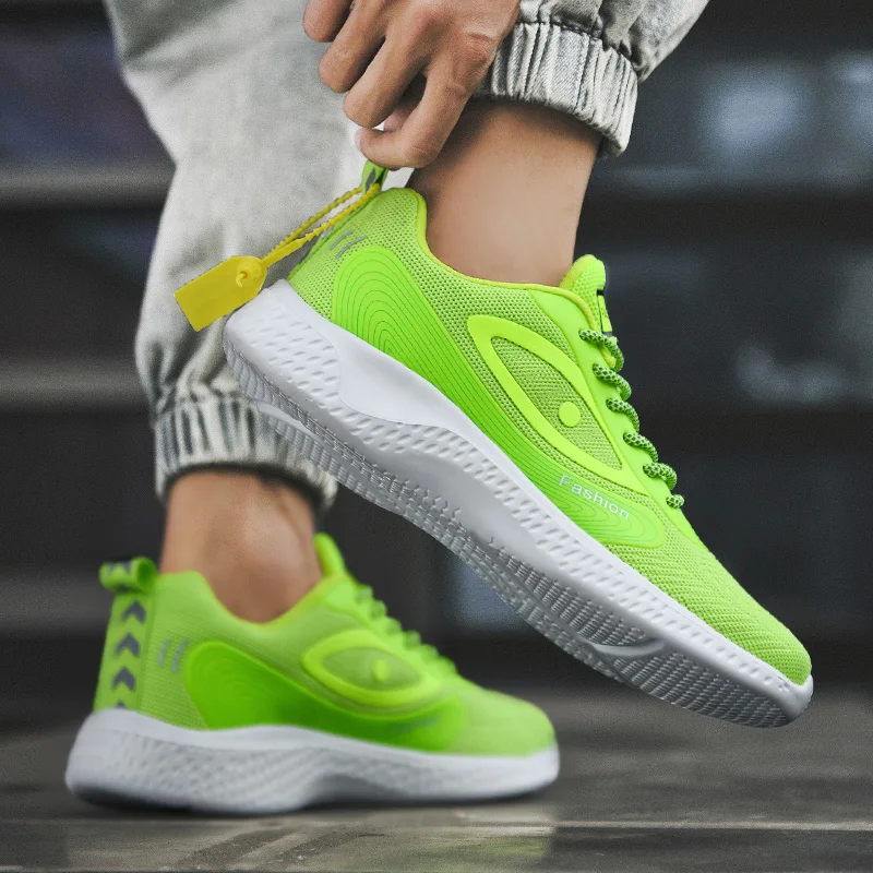 

New 2021 Men's Sneakers Breathable Lace Up Running Shoes Green Mesh Outdoor Sport Shoes Lightweight Trainers Male Casual Shoes