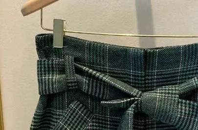 Женский шерстяной костюм в клетку зеленый двубортный прямой свободный офисный