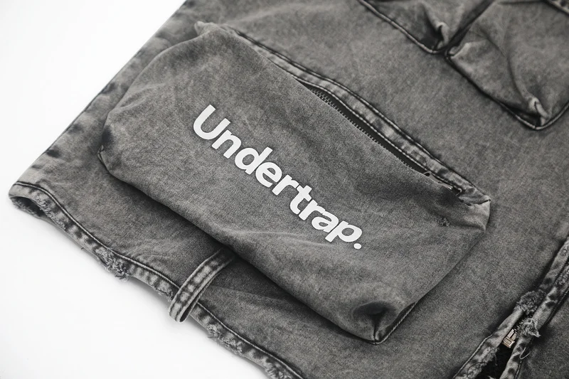 

High Quality Multi-pocket Tactical Vest Men Women Couples Oversized faded Wached Vest Men Casual Loose Sleeveless Cargo Jacket