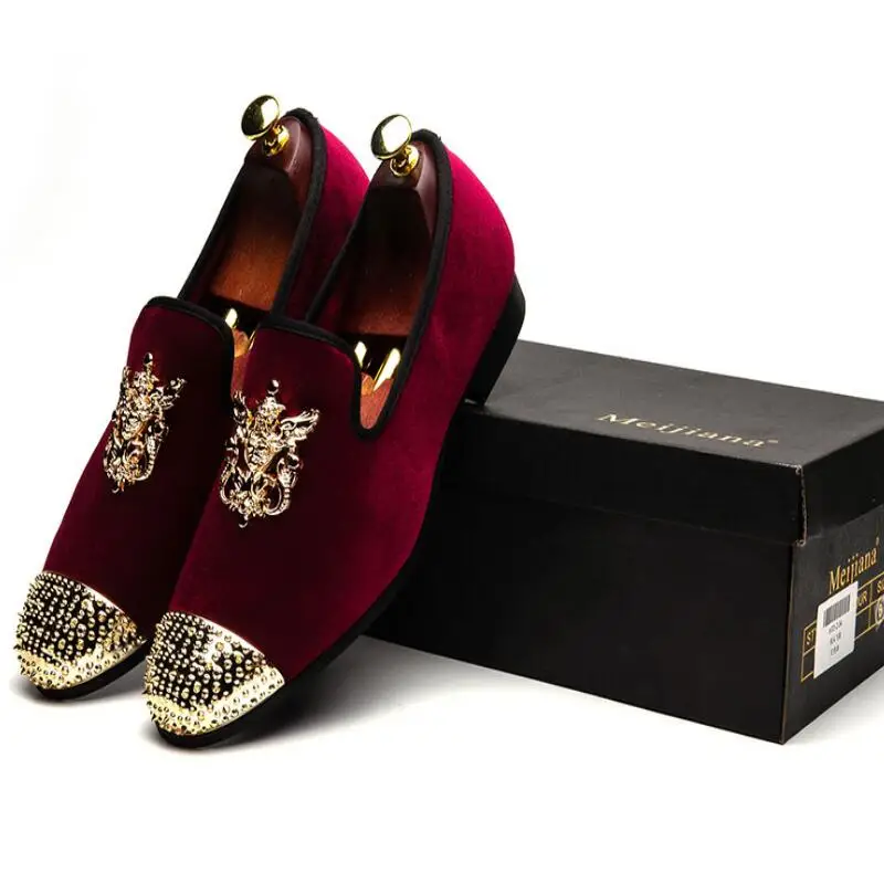 Мужские свадебные туфли кожаные лоферы с золотой пряжкой и принтом зебры модная