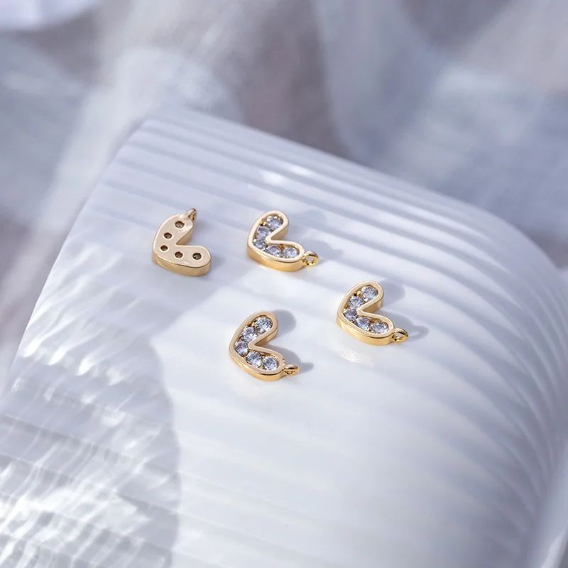 С вакуумным напылением нитрида титана золото мини циркон принтом сердечки и