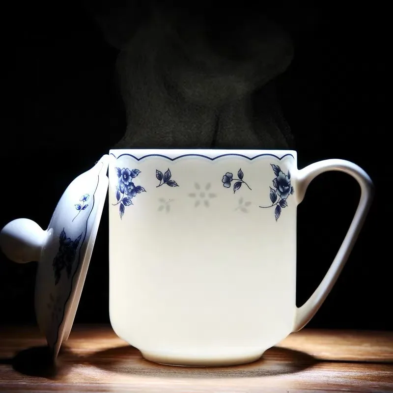 Цзиндэчжэнь костяного фарфора Керамическая чайная чашка с крышкой набор