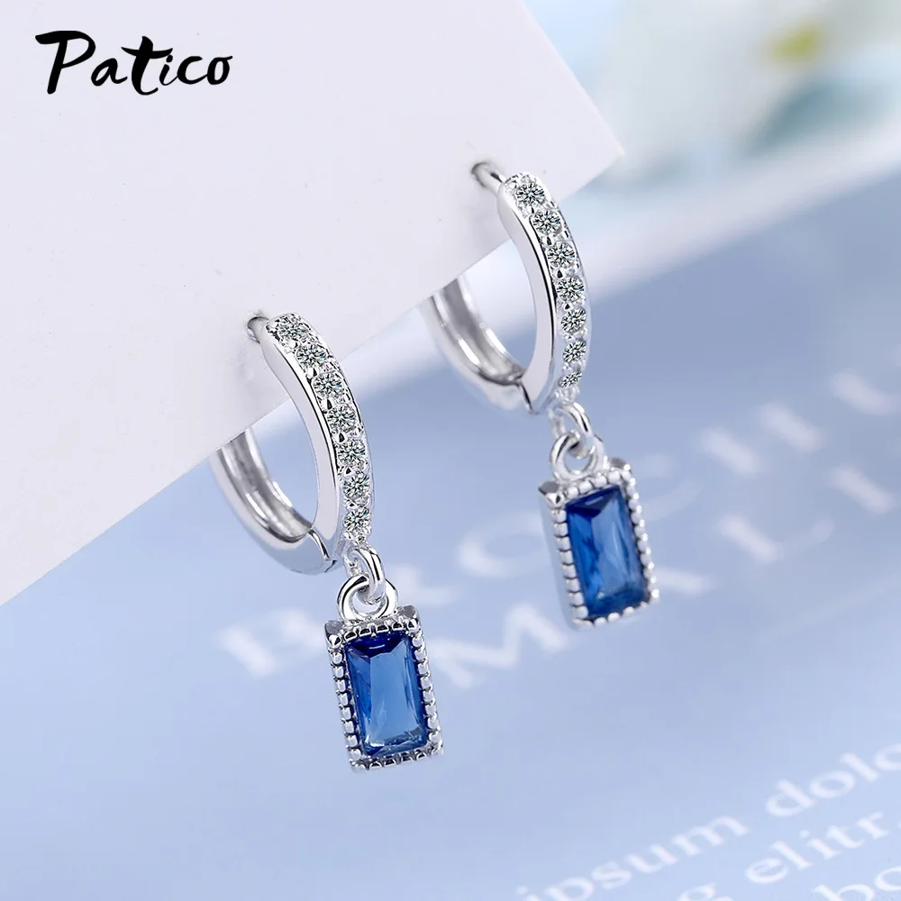 Женские серьги-гвоздики из серебра 925 пробы с синим цирконием |