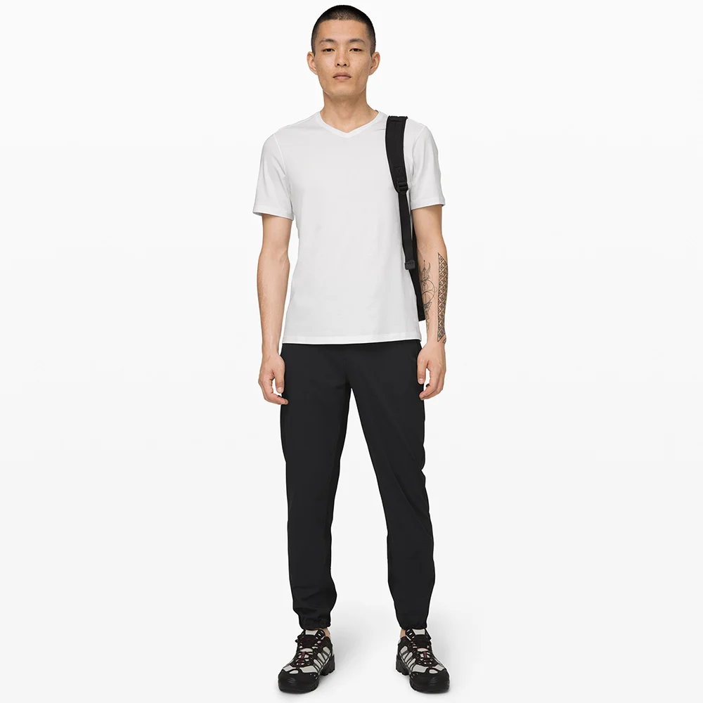 

Sportswear & Accessories